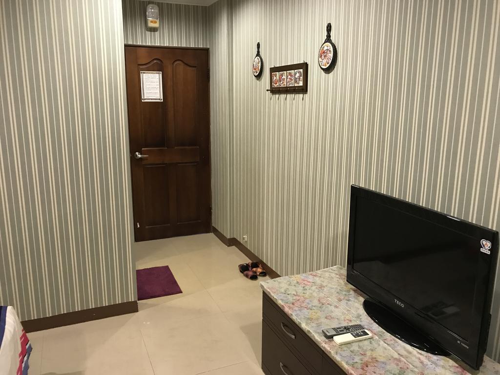 Hefeng Ting Homestay Heng-ch'un Esterno foto