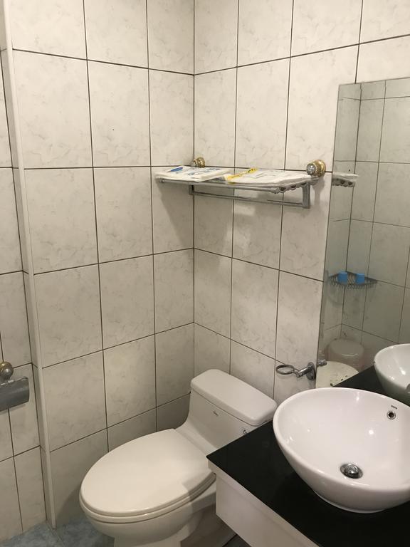 Hefeng Ting Homestay Heng-ch'un Esterno foto