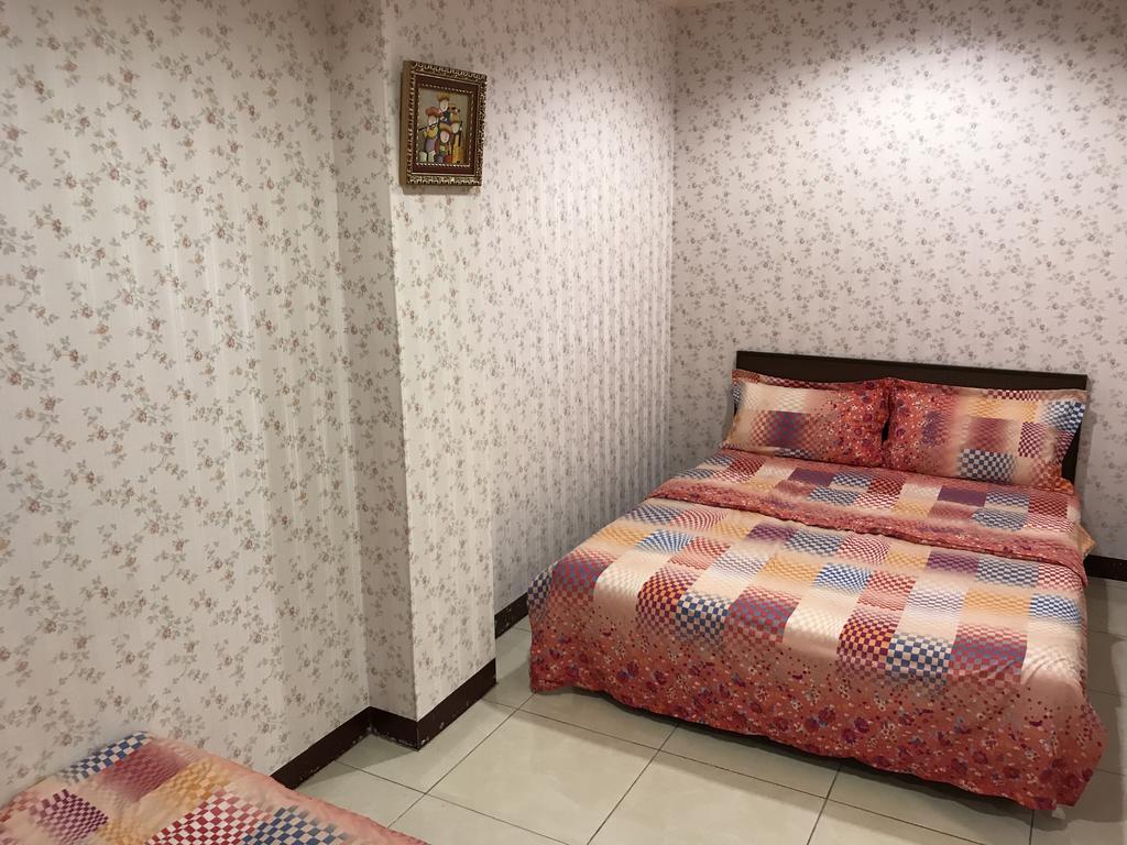 Hefeng Ting Homestay Heng-ch'un Esterno foto